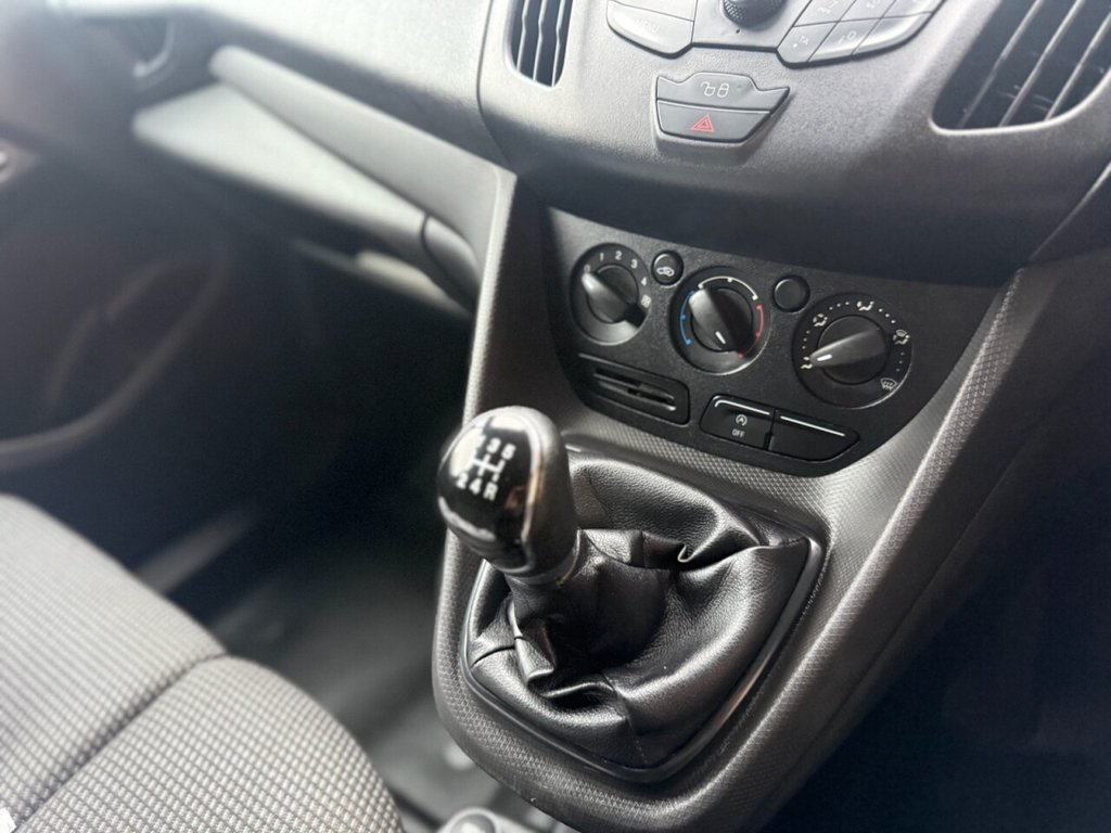 Used Ford Transit Connect 2017 for sale - 76724974: Photo 16