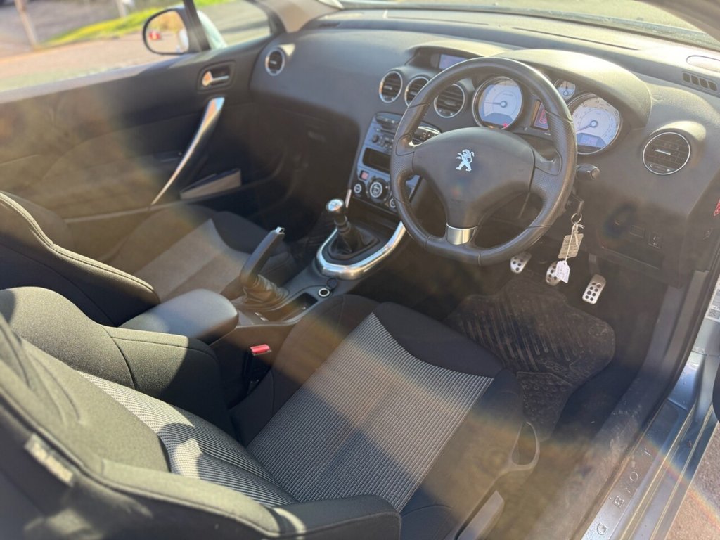 Used Peugeot 308 2011 for sale - 77835789: Photo 13