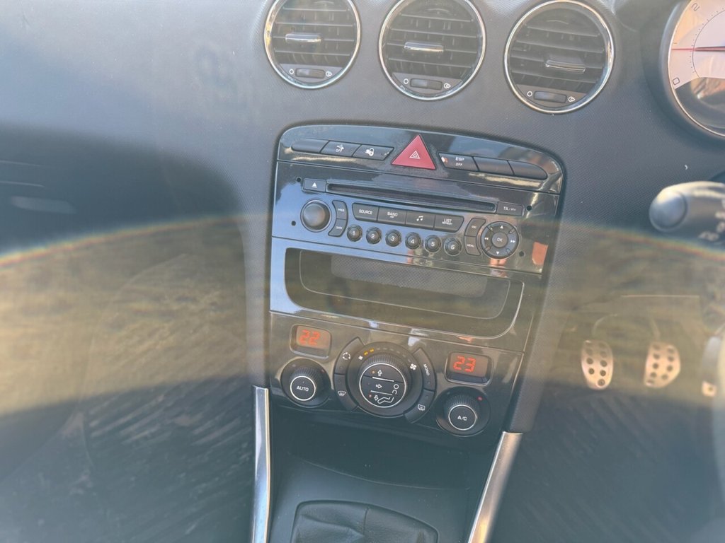 Used Peugeot 308 2011 for sale - 77835789: Photo 14