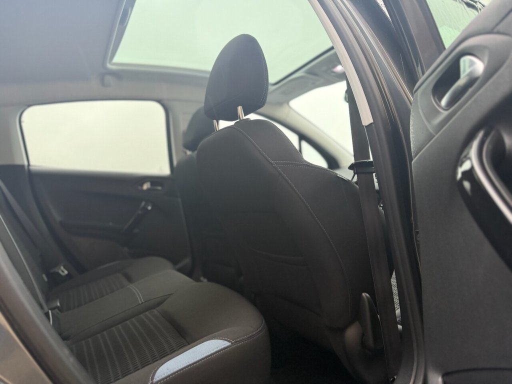 Used Peugeot 208 2013 for sale - 77421870: Photo 12