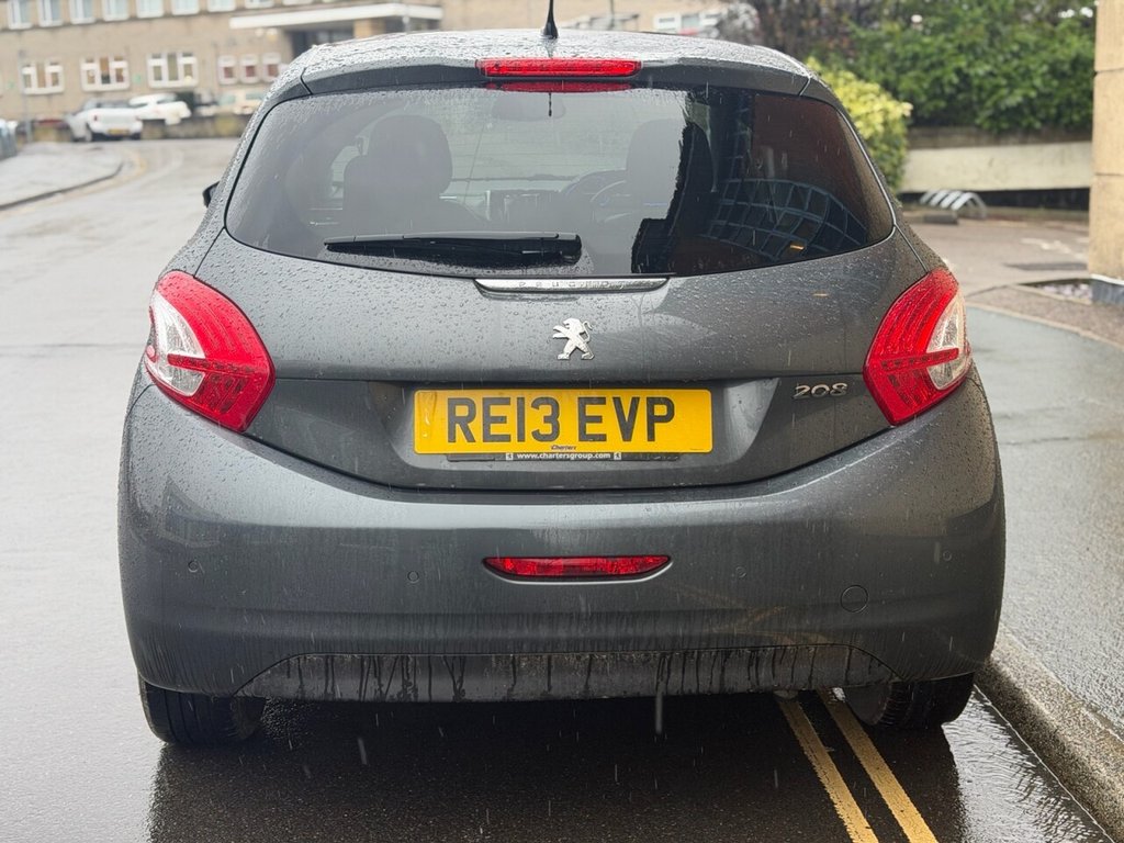 Used Peugeot 208 2013 for sale - 77421870: Photo 9