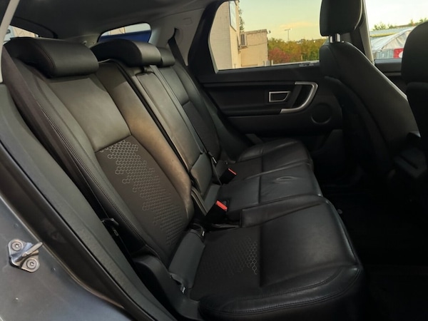 Used Land Rover Discovery Sport 2018 for sale - 76229086: Photo 11