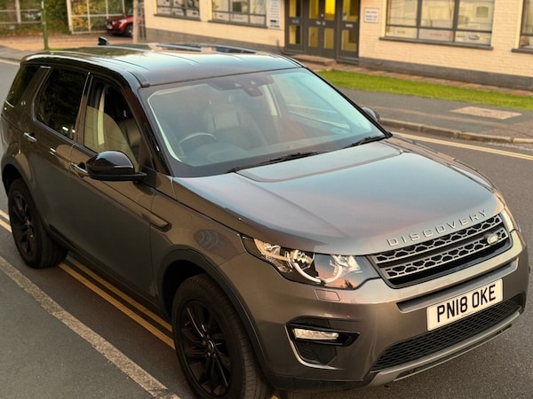 Used Land Rover Discovery Sport 2018 for sale - 76229086: Photo 13