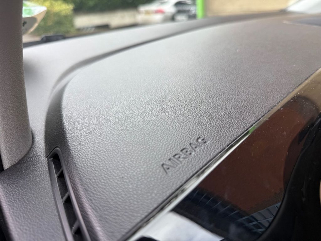 Used Volkswagen up! 2016 for sale - 77680725: Photo 10