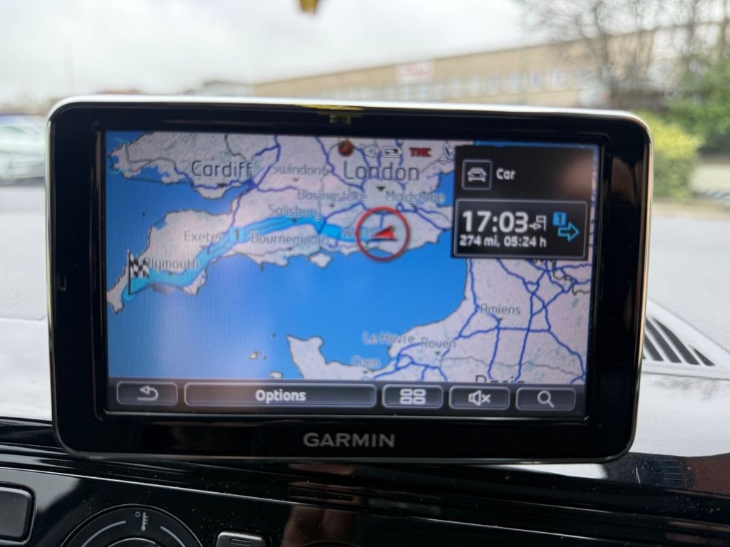 Used Volkswagen up! 2016 for sale - 77680725: Photo 27