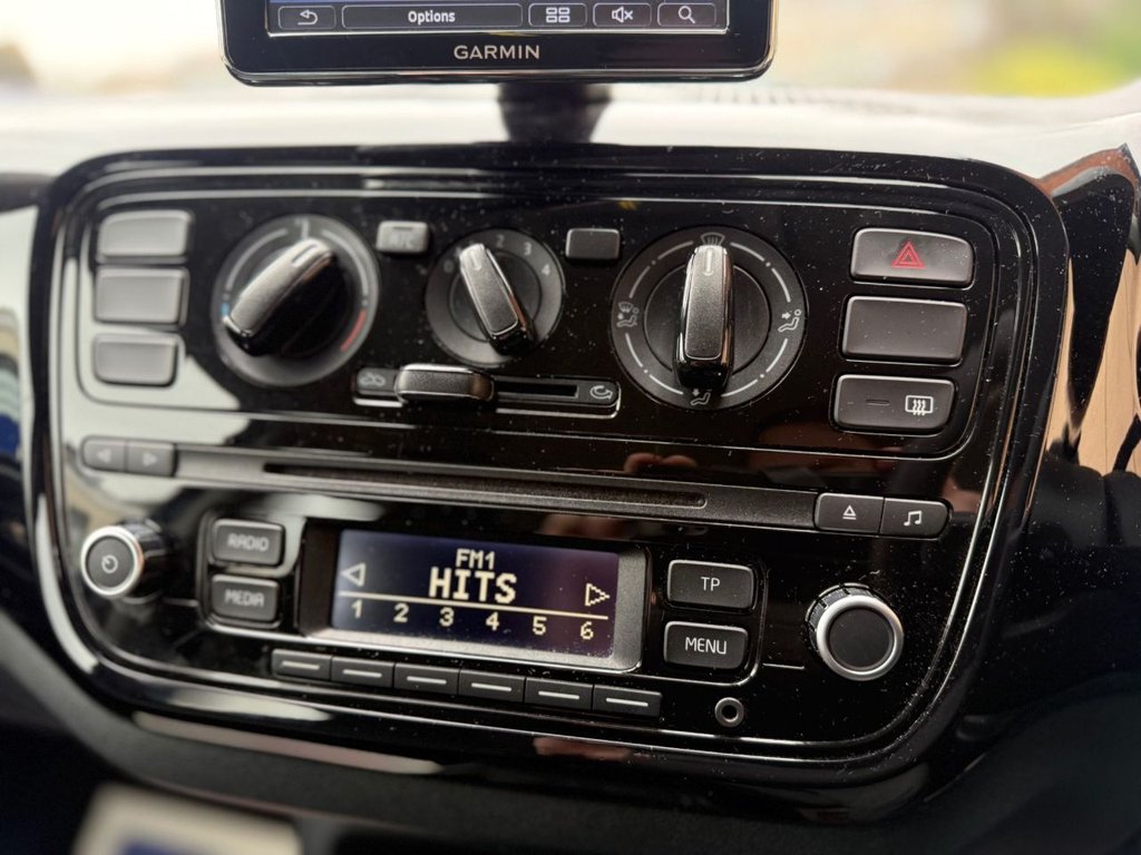 Used Volkswagen up! 2016 for sale - 77680725: Photo 28