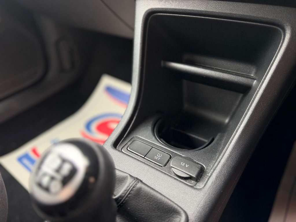 Used Volkswagen up! 2016 for sale - 77680725: Photo 31