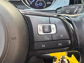 Used Volkswagen Golf 2016 for sale - 79728221: Photo