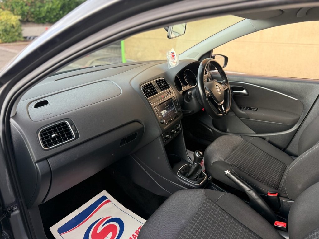 Used Volkswagen Polo 2015 for sale - 76841437: Photo 14