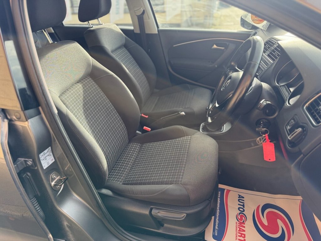 Used Volkswagen Polo 2015 for sale - 76841437: Photo 28