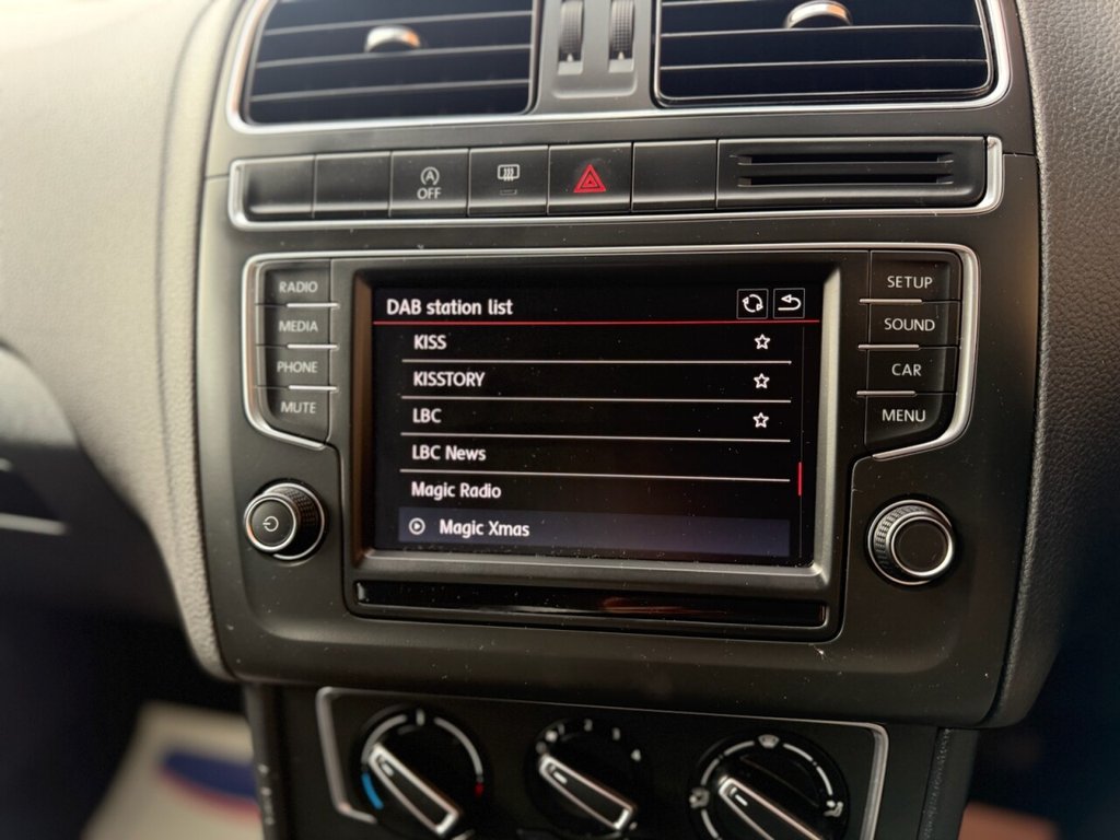 Used Volkswagen Polo 2015 for sale - 76841437: Photo 37