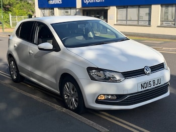 Used Volkswagen Polo 2015 for sale - 78672142: Photo