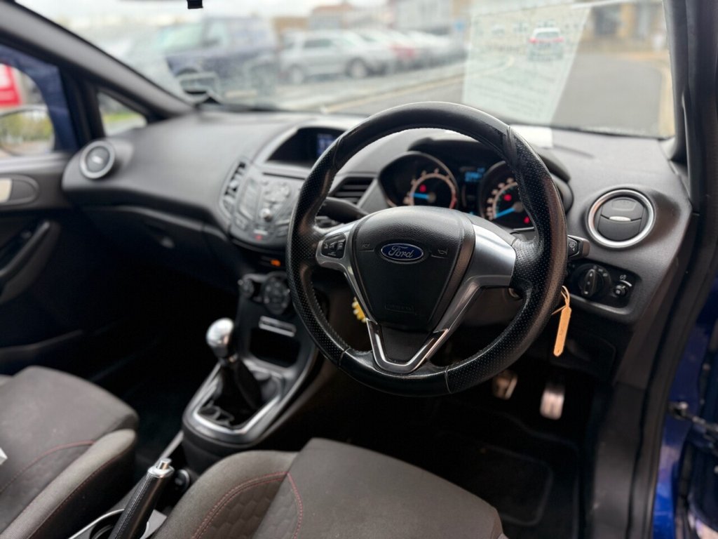 Used Ford Fiesta 2016 for sale - 76376260: Photo 9