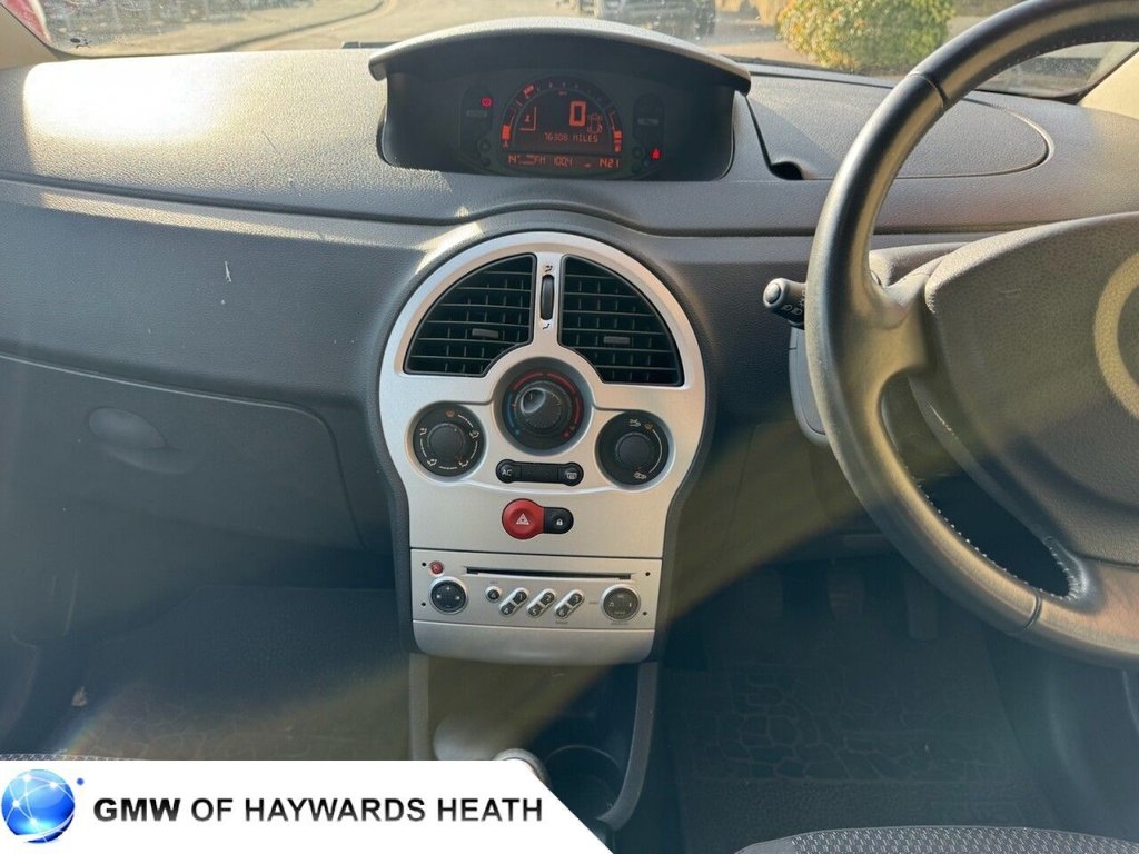 Used Renault Grand Modus 2011 for sale - 76642309: Photo 18