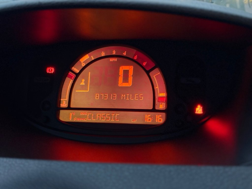 Used Renault Grand Modus 2011 for sale - 76642309: Photo 31