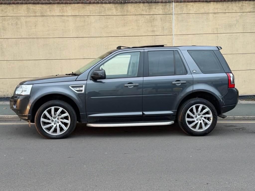 Used Land Rover Freelander 2010 for sale - 76642647: Photo 12
