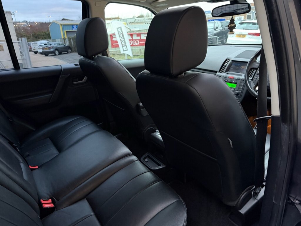 Used Land Rover Freelander 2010 for sale - 76642647: Photo 3