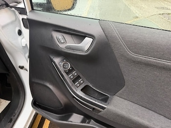 Used Ford Puma 2021 for sale - 76923267: Photo