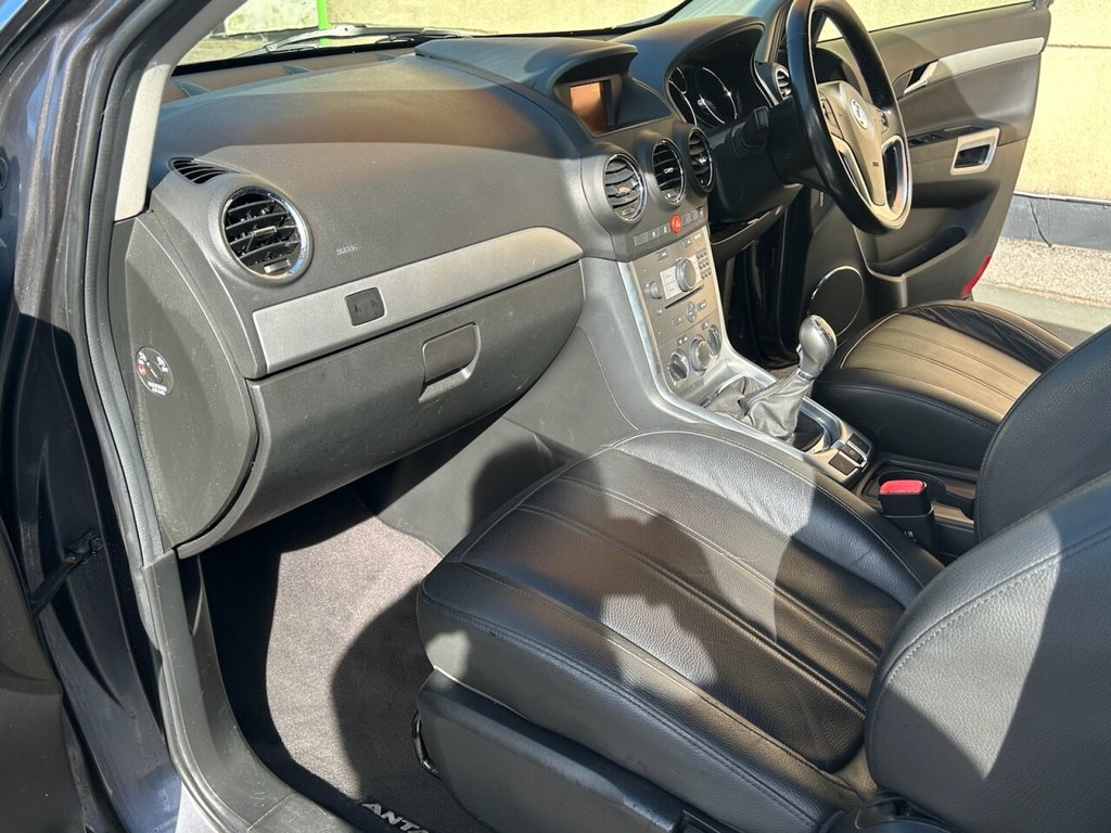 Used Vauxhall Antara 2015 for sale - 78145162: Photo 8