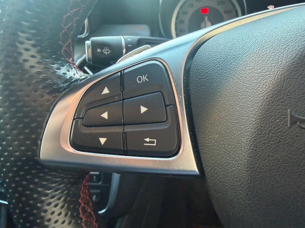 Used Mercedes-Benz GLA 2015 for sale - 77953233: Photo 9