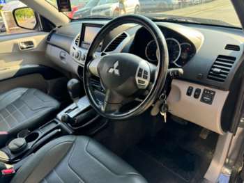 Used Mitsubishi L200 2010 for sale - 75009814: Photo