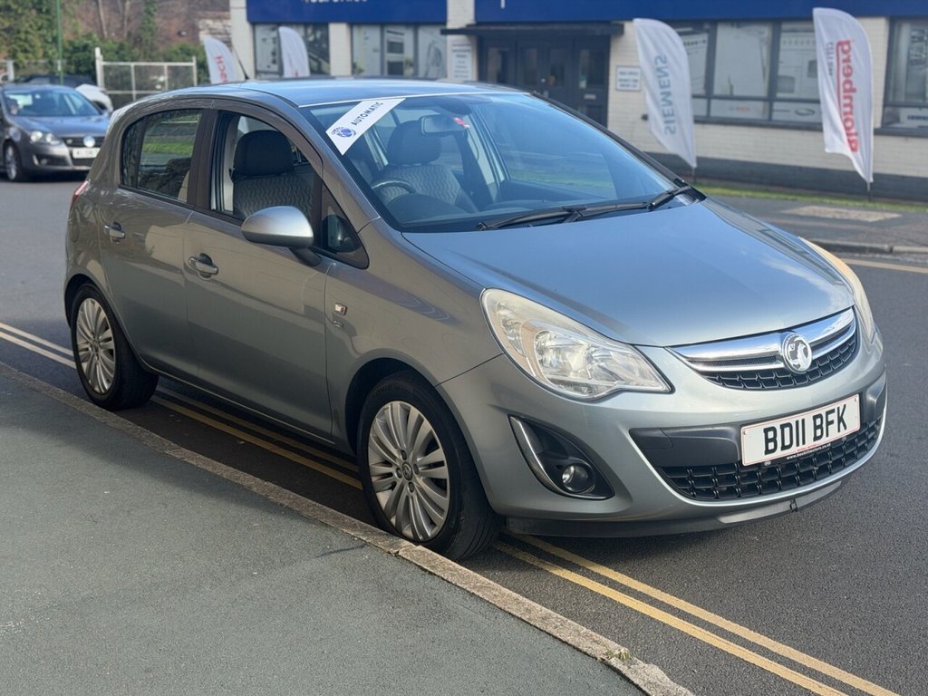 Used Vauxhall Corsa 2011 for sale - 78068384: Photo 2
