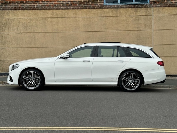 Used Mercedes-Benz E Class 2017 for sale - 76147411: Photo 5