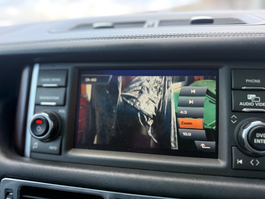 Used Land Rover Range Rover 2011 for sale - 77384226: Photo 26