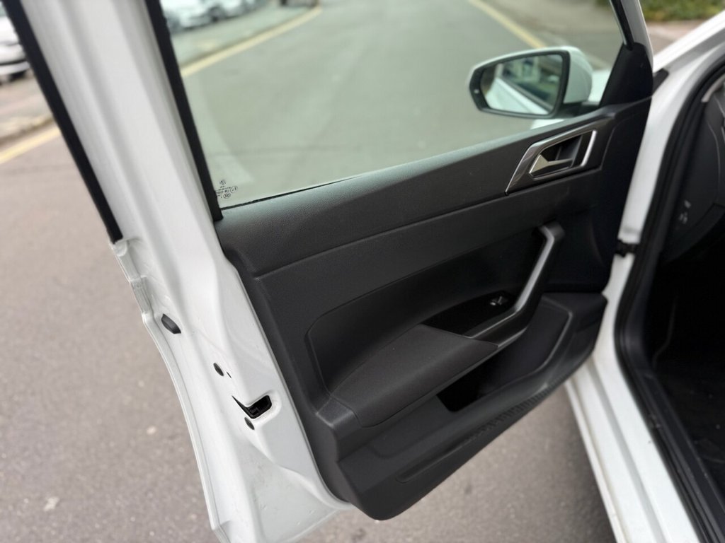 Used Volkswagen Polo 2019 for sale - 77680784: Photo 11