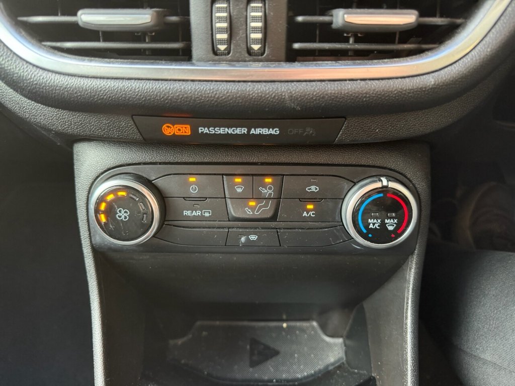 Used Ford Fiesta 2018 for sale - 77534996: Photo 16