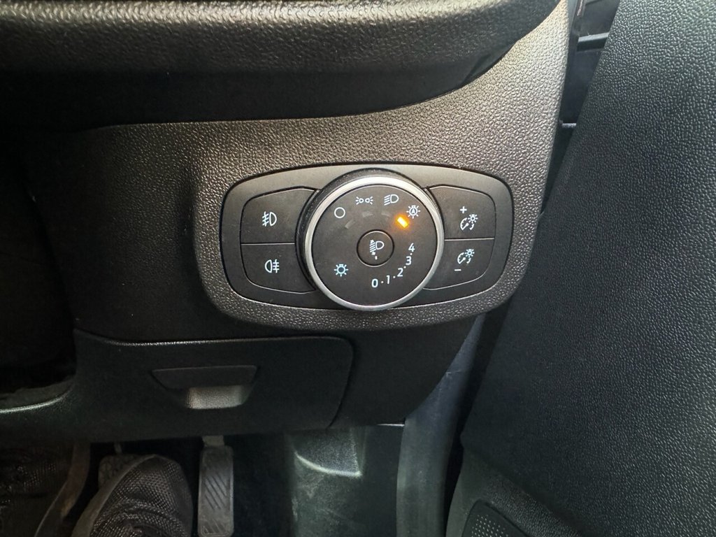 Used Ford Fiesta 2018 for sale - 77534996: Photo 18