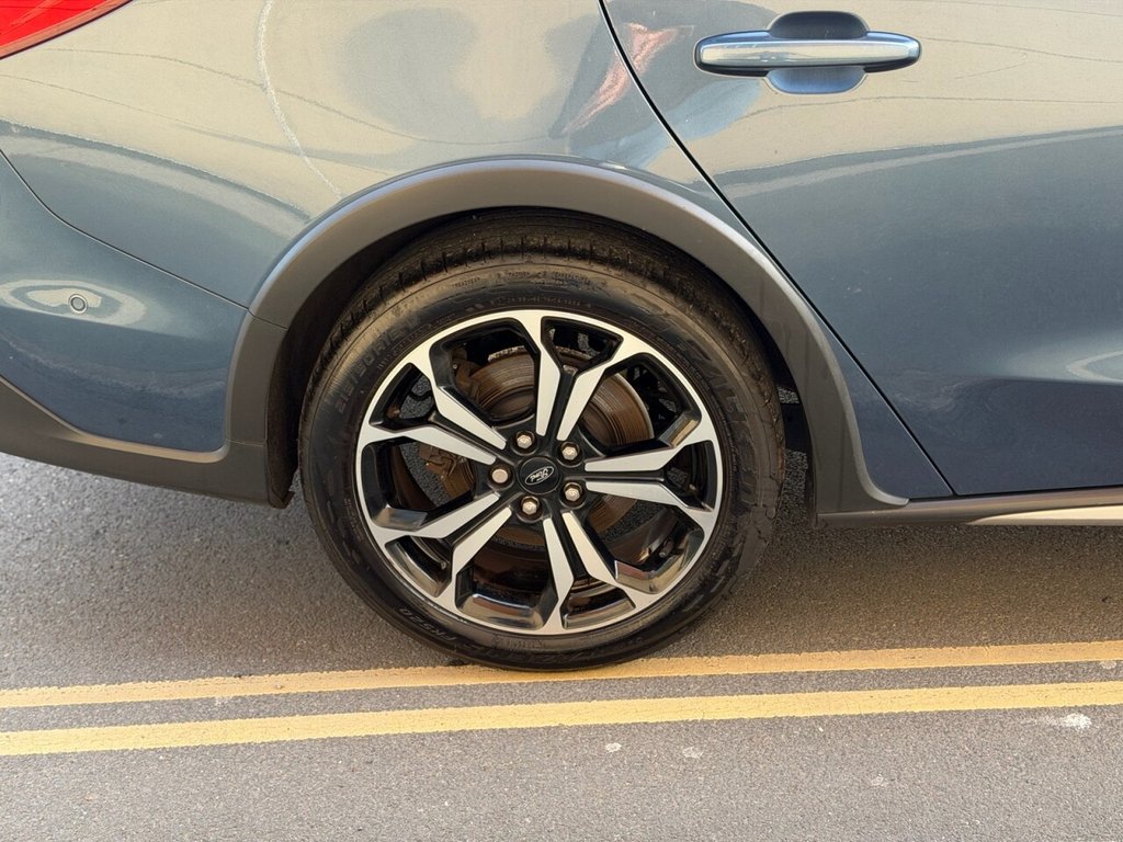 Used Ford Focus 2020 for sale - 77558133: Photo 3