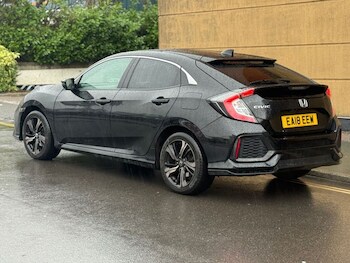 Used Honda Civic 2018 for sale - 77250235: Photo
