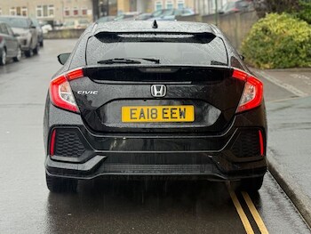 Used Honda Civic 2018 for sale - 77250235: Photo