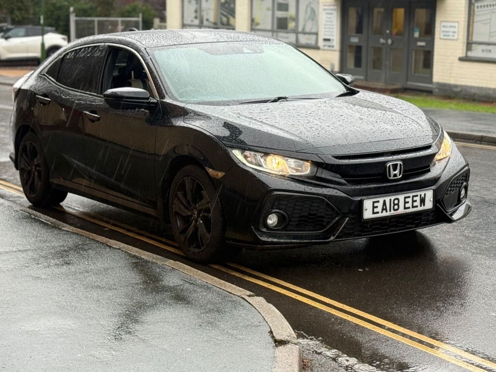 Used Honda Civic 2018 for sale - 77250235: Photo 6
