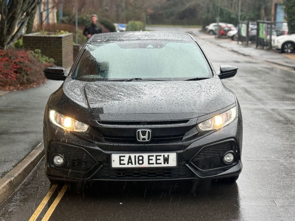 Used Honda Civic 2018 for sale - 77250235: Photo 7