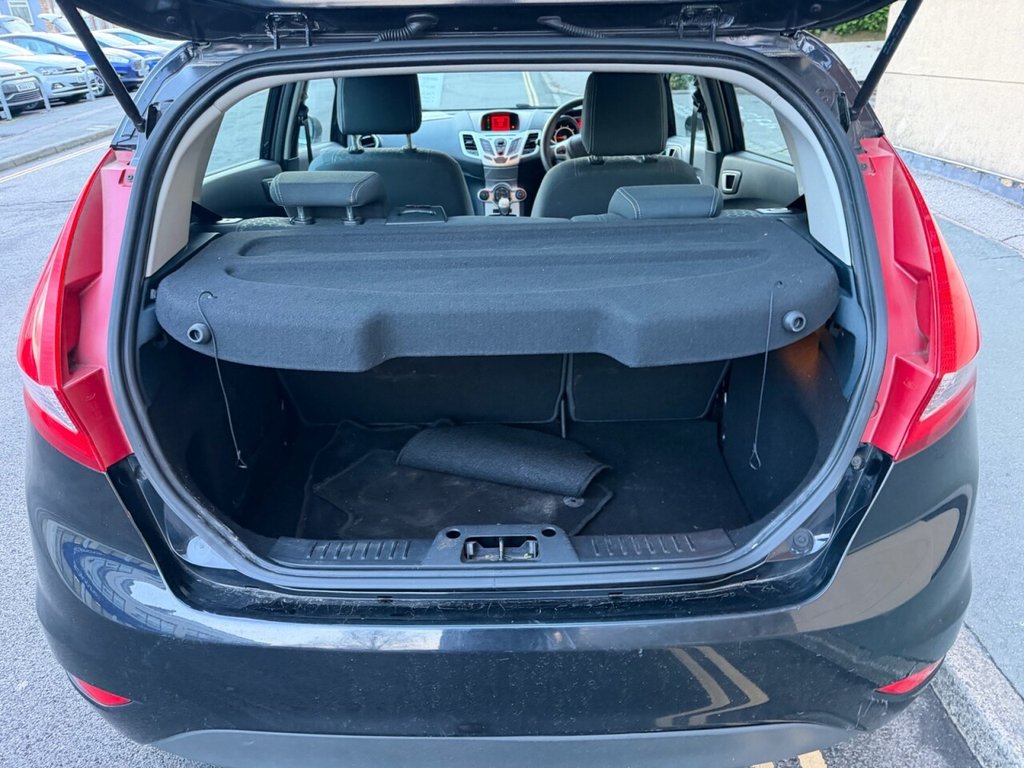 Used Ford Fiesta 2012 for sale - 77421816: Photo 5