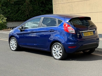 Used Ford Fiesta 2015 for sale - 79603610: Photo