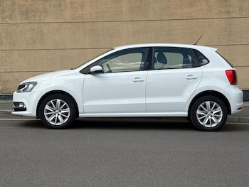 Used Volkswagen Polo 2016 for sale - 79603718: Photo