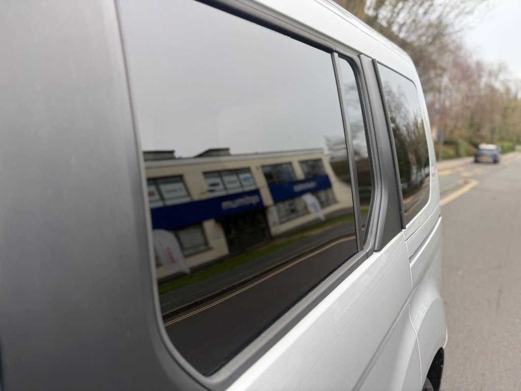 Used Ford Tourneo Connect 2017 for sale - 77885073: Photo 8