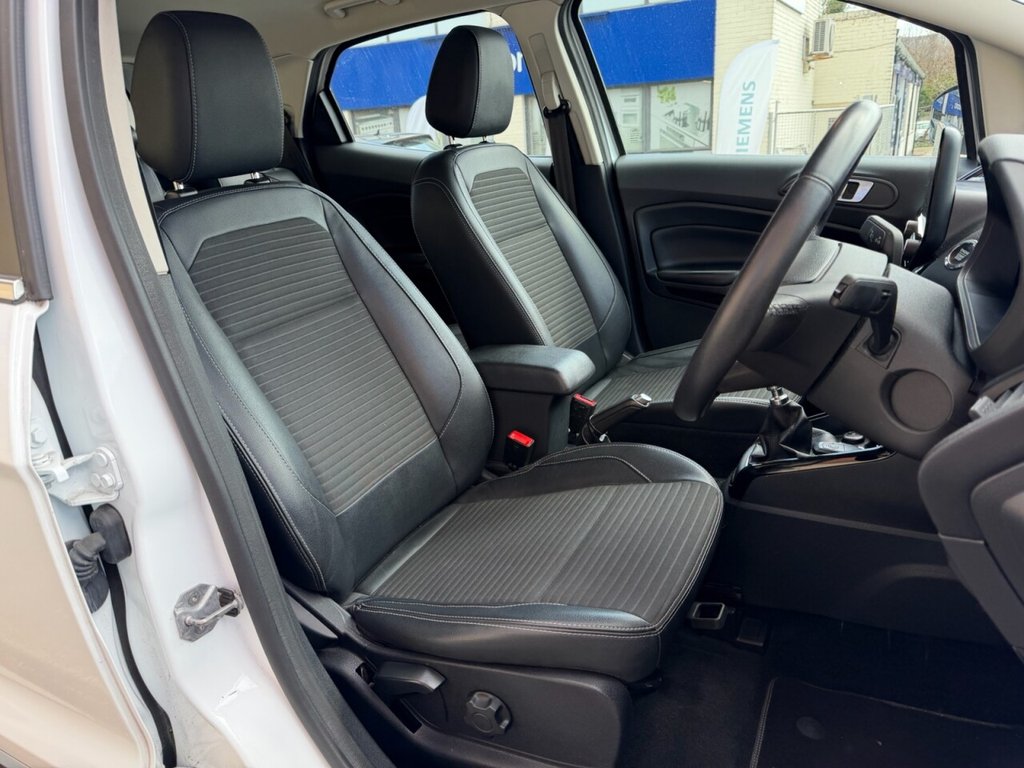 Used Ford Ecosport 2018 for sale - 78111193: Photo 5