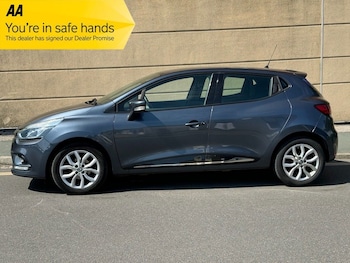 Used Renault Clio 2017 for sale - 75020186: Photo