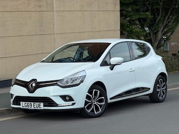 Used Renault Clio 2019 for sale - 78619559: Photo