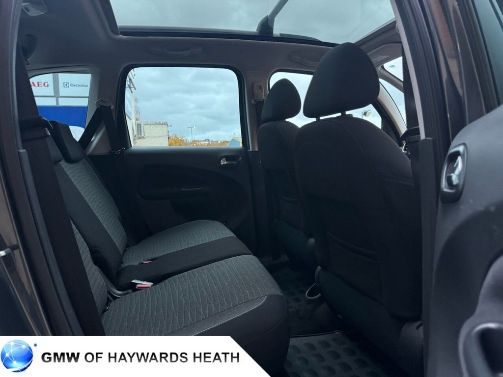 Used Citroen C3 Picasso 2017 for sale - 76417813: Photo 14