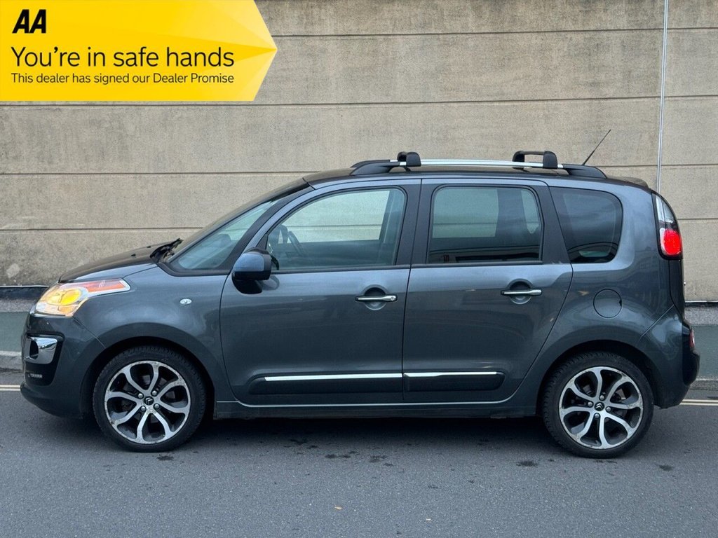 Used Citroen C3 Picasso 2017 for sale - 76417813: Photo 4