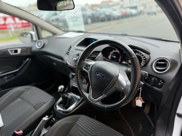 Used Ford Fiesta 2014 for sale - 76303979: Photo 13