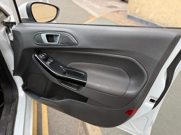 Used Ford Fiesta 2014 for sale - 76303979: Photo 14