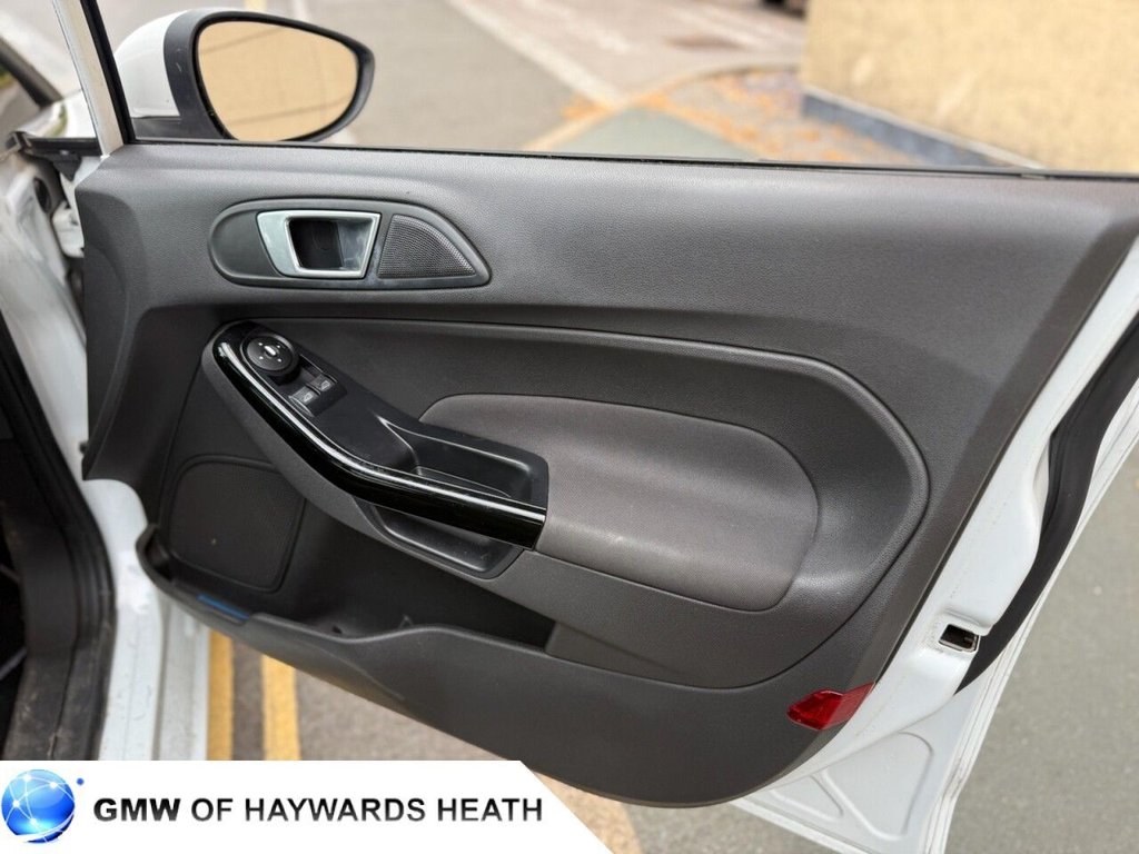 Used Ford Fiesta 2014 for sale - 76303979: Photo 15