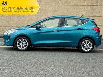 Used Ford Fiesta 2018 for sale - 76250176: Photo