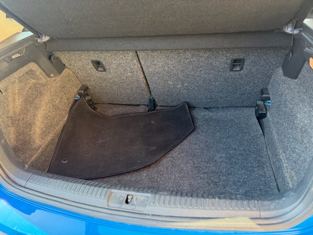 Used Volkswagen Polo 2014 for sale - 77748108: Photo 15